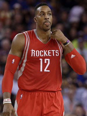 崩盘预警！皇马更衣室分裂，阿隆索帅位悬了，战曼城是最后救赎！（危机警报：皇马更衣室现分歧，阿隆索帅位告急，对阵曼城成最后机会）