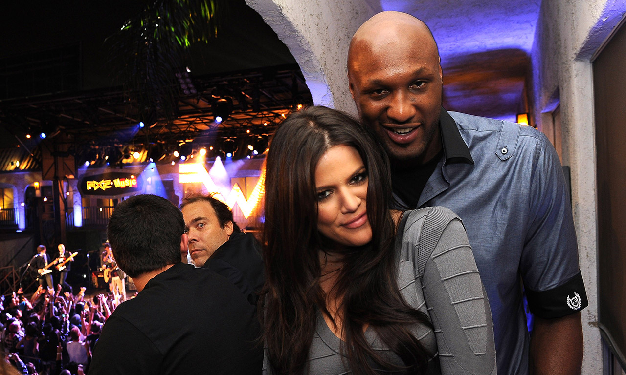 詹姆斯连续得分，逆转比赛节奏（詹姆斯连砍得分，改写比赛节奏）