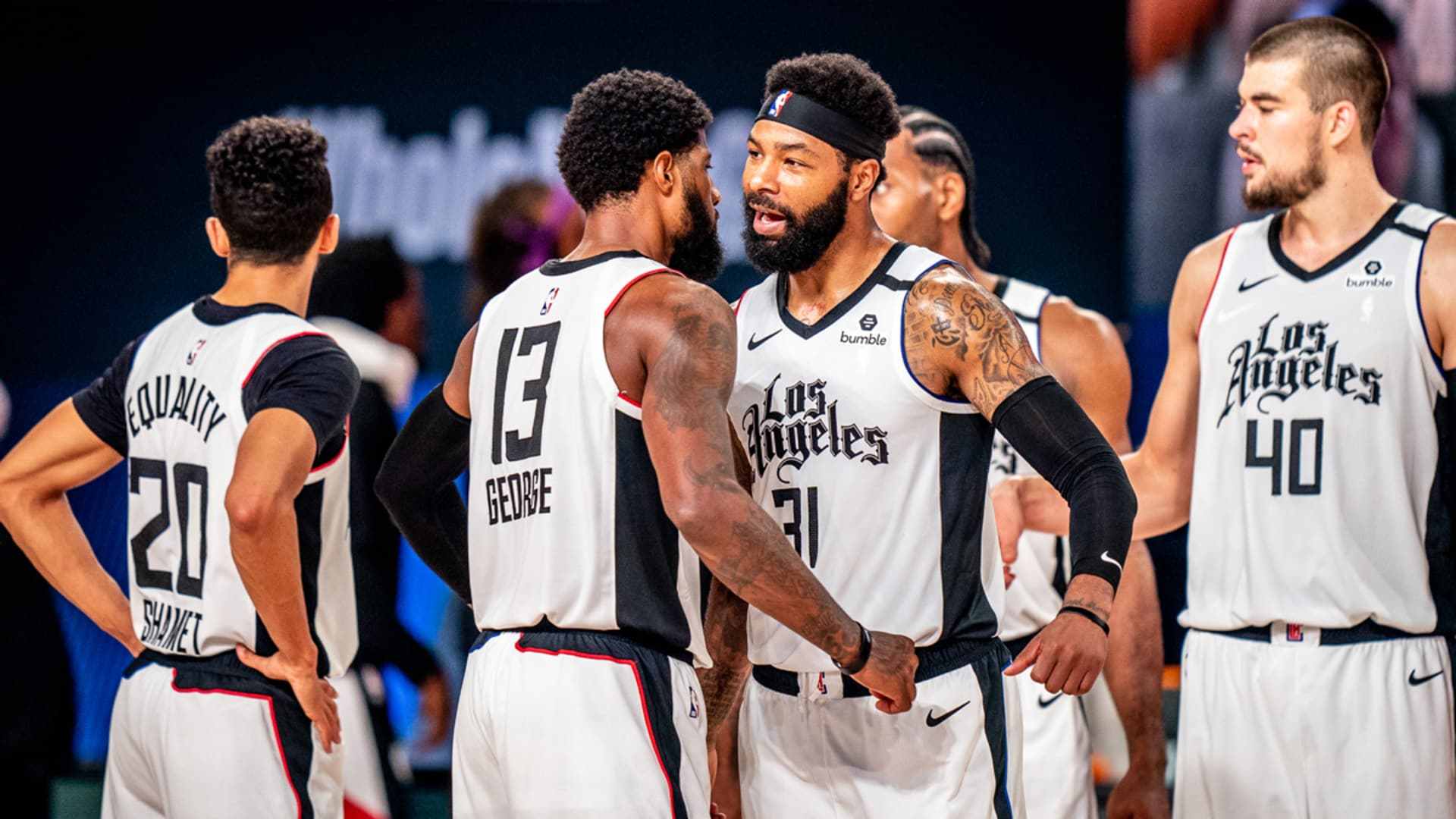 俄勒冈大学104-62加州大学戴维斯分校，林葳7中3拿到8分（俄勒冈大学104-62大胜加州大学戴维斯分校，林葳7投3中砍下8分）