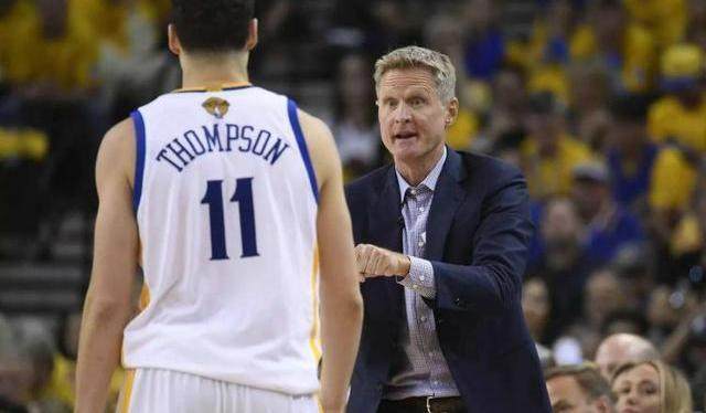 篮球火箭球员三分准度下滑引担忧（火箭球员三分命中率走低引发担忧）