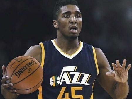 本赛季场均6分！索汉最近两场NBA杯淘汰赛皆被DNP（本季场均6分！索汉近两场季中锦标赛淘汰赛均未出场）