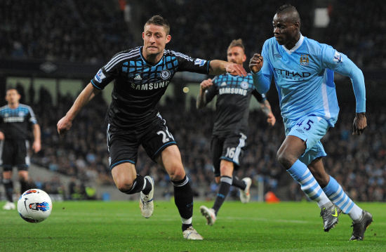 篮球湖人替补锋线表现抢眼（篮球湖人板凳锋线表现出色）