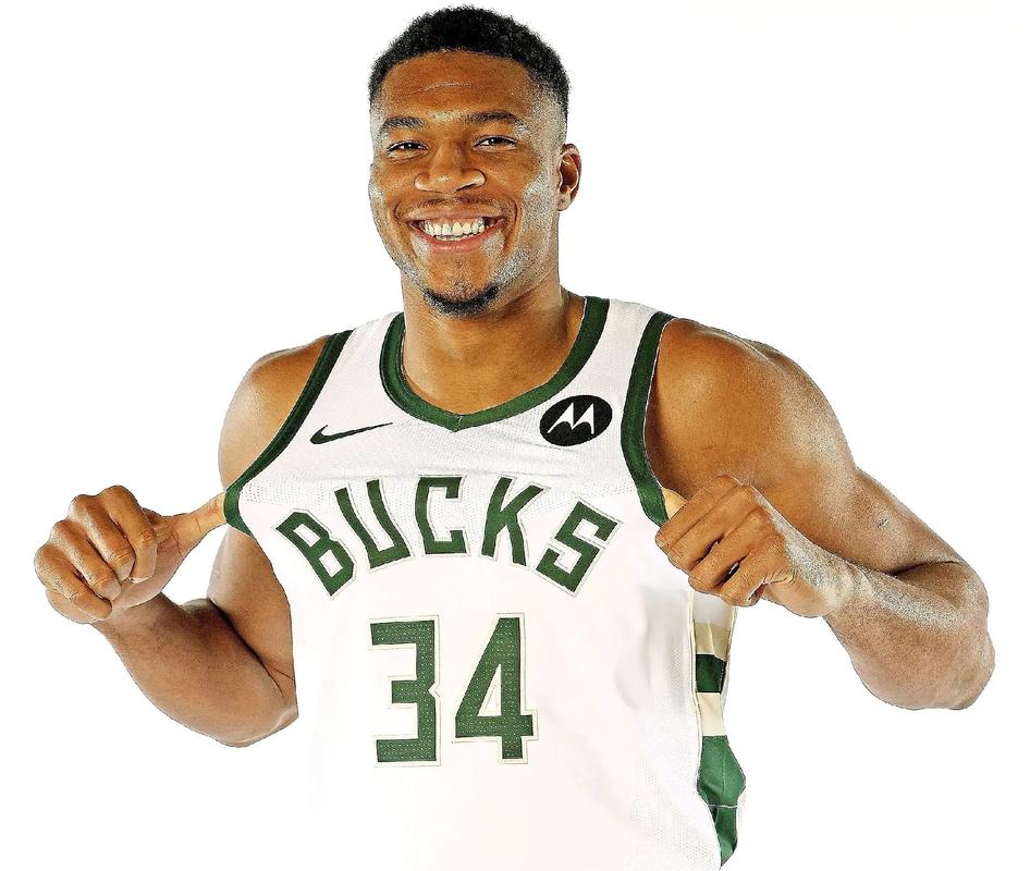 阿斯：C罗肘击可能被认定为暴力行为，将会禁赛至少三场比赛（阿斯：C罗肘击或被定性为暴力行为，至少停赛三场）