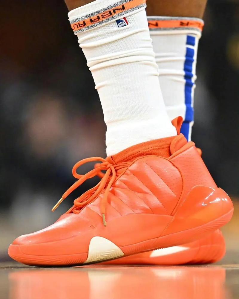 卡哇伊超勇5職業集結中,入遊參戰.笑然救世再登巔峰!（卡哇伊超勇五職同盟集結，開啟入遊之戰，笑然救世重返巔峰！）