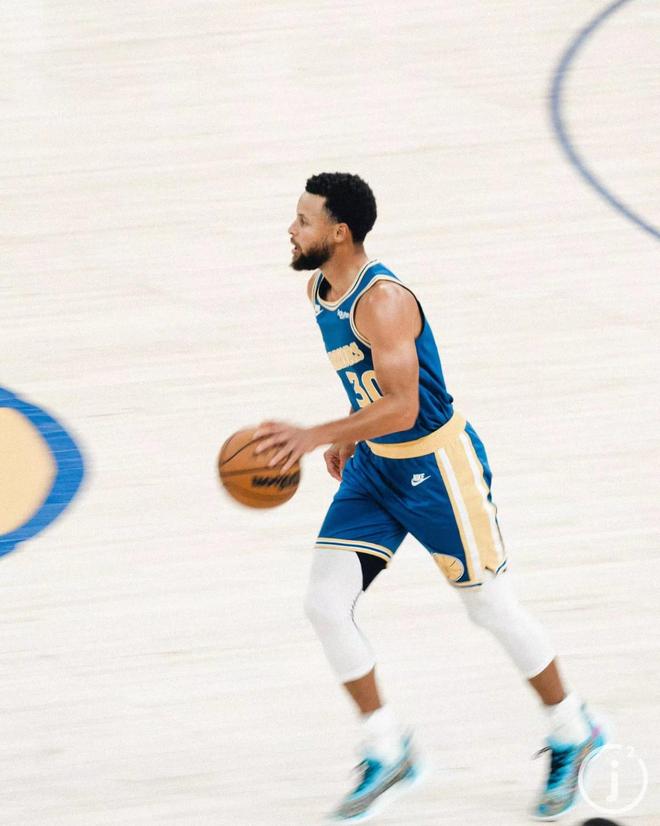 意天空：孔蒂与球员有摩擦，上轮赛后发火是因为他感觉到背叛（意天空：孔蒂与球员关系紧张，上轮赛后怒火因自感被背叛）