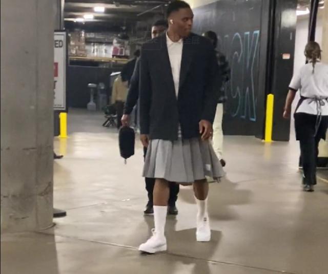 凯尔特人场均篮板数据创新高（凯尔特人场均篮板刷新纪录）