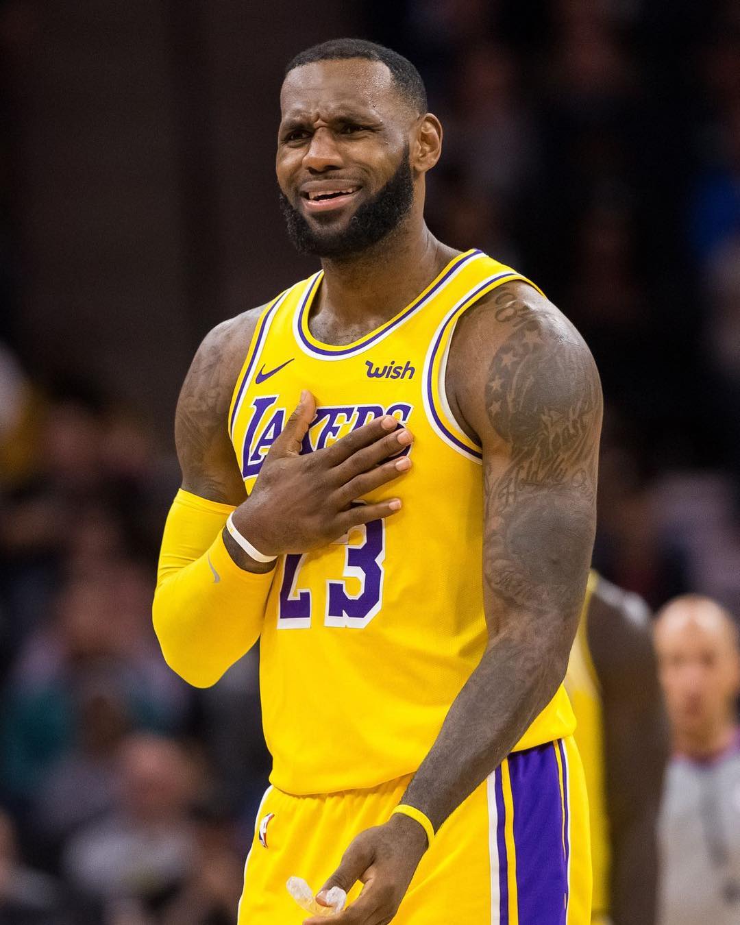 篮球NBA球队计划招募自由球员补强内线（NBA球队欲引进自由球员强化内线）
