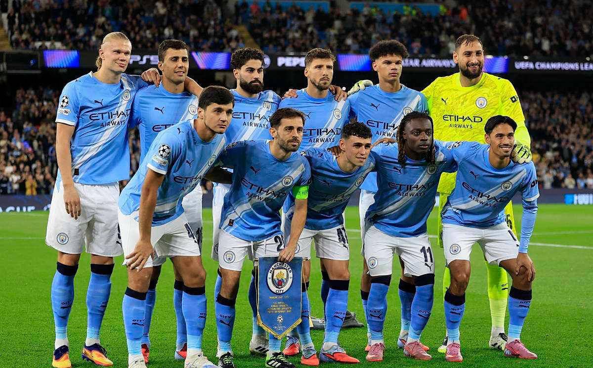 继姆巴佩之后，凯恩是本赛季第二位打入25球的五大联赛球员（凯恩25球达成，成本赛五大联赛继姆巴佩后的第二人）